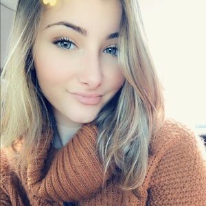 Meet your Posher, Julia